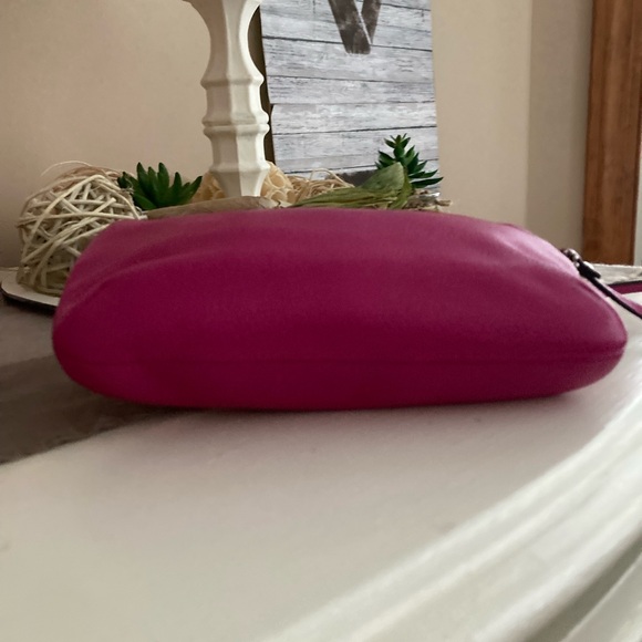 Coach Park Leather Medium Wristlet Clutch - Picture 4 of 12